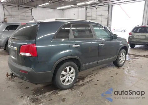 2011 Kia Sorento Lx from USA, damaged, VIN 5XYKTCA15BG121189